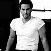 Keanu Reeves