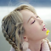 I (Taeyeon)