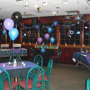 Mac's Village Brewhaus