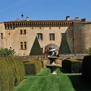 Chateau De Bagnols