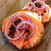 Bagel With Lox, Cream Cheese &amp; Capers