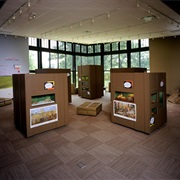 Hickory Knolls Discovery Center