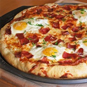 Bacon Egg Pizza