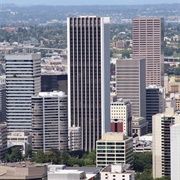 Wells Fargo Center (Portland, Oregon)