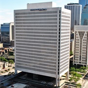 100 Washington Square, Minneapolis