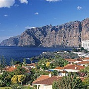 Los Gigantes
