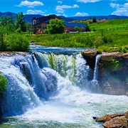 Lundbreck Falls, Alberta