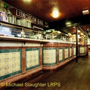 Whitelock's Ale House, Leeds