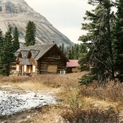 Skoki Ski Lodge National Historic Site