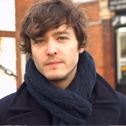 Alexander Vlahos