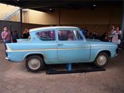 Harry Potter Ford Anglia