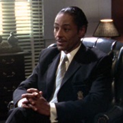 Agt. Mike Giardello (Giancarlo Esposito)