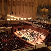 Watch a World-Class Symphony Perform