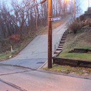Climb the Steepest Street in the US - Canton Avenue, Pittsburgh, PA