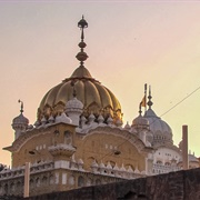 Samadhi of Ranjit Singh, Lahore