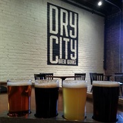 Dry City Brew Works (Wheaton, IL)