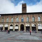 Piazza Maggiore, Bologna