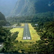 Milford Sound Airport