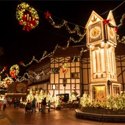 Colonial Williamsburg at Christmas