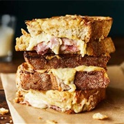 Bacon Brie Red Onion Toastie