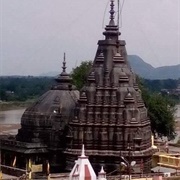 Vishnupad Mandir, Gaya