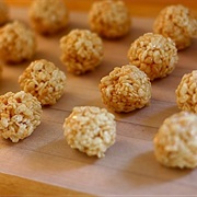 Rice Krispie Marshmallow Balls