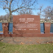 Jesse Owens (Chicago, IL)