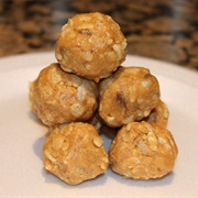 Peanut Butter Snack Balls