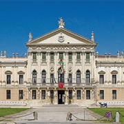 Villa Pisani, Italy
