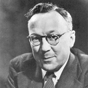 Robert  a Watson-Watt