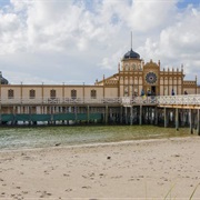 Varbergs Kallbadshus