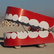 Windup Teeth Car