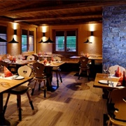 Eat at 10 New Restaurants