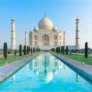 Discover the Taj Mahal