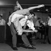 Bailar Como Si No Hubiera Mañana (Dance Like There Was No Tomorrow)