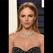 Halston Sage