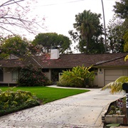 The "Golden Girls" House