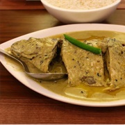 Bangladesh: Hilsa Curry