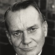 Denholm Elliott, 70,  AIDS-Related Tuberculosis