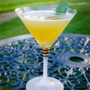 Honeysuckle Daiquiri