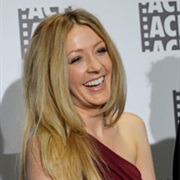 Jennifer Finnigan