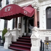 Hotel 17 (New York, New York)