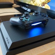 Play Station 4
