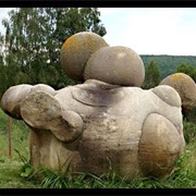 Living Stones, Romania