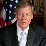 Johnny Isakson (R)