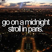 Visit Paris by Night on a Bike