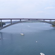 Chateaubriand Bridge