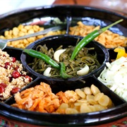 Lahpet / Tea Leaf Salad