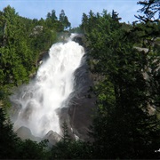 Shannon Falls, British Columbia
