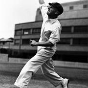 Clarrie Grimmett (24.21)